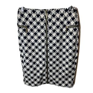 Michael Kors Houndstooth Pencil Skirt Gold Hardware Zippers Navy and White 4
